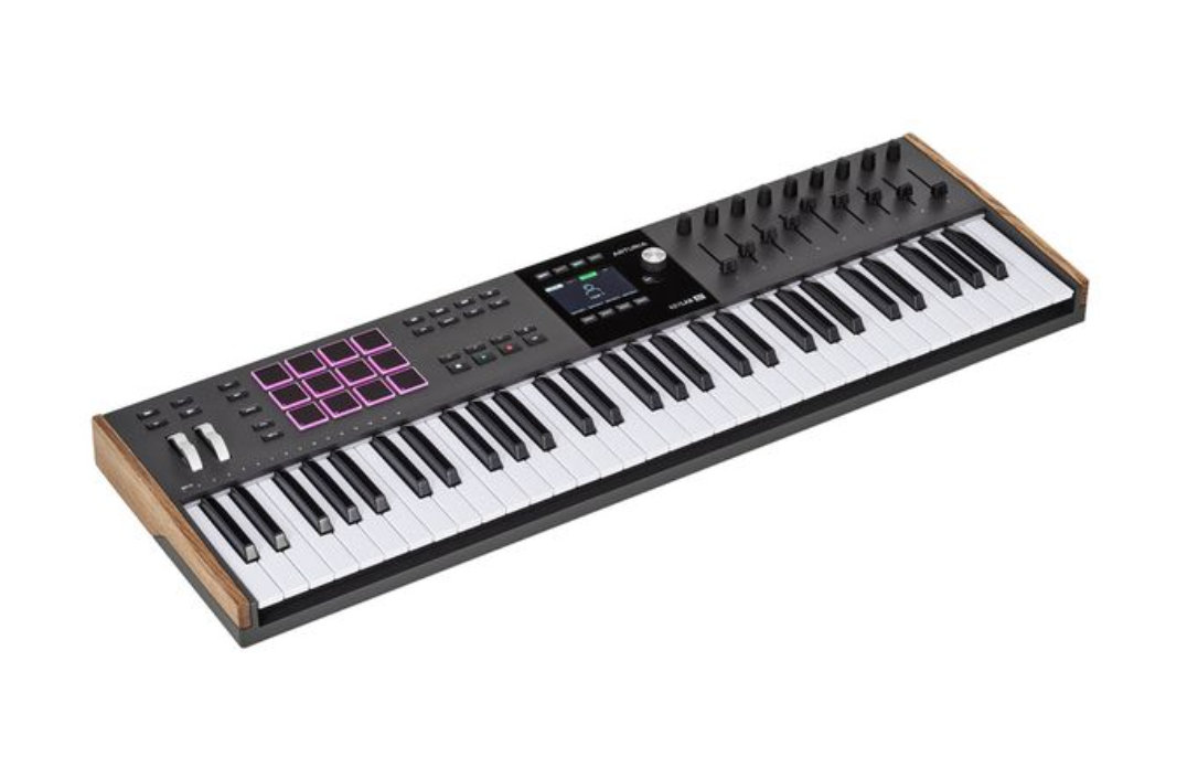 arturia-keylab-61-mk3-black_66f6dc61ce7ee.jpg