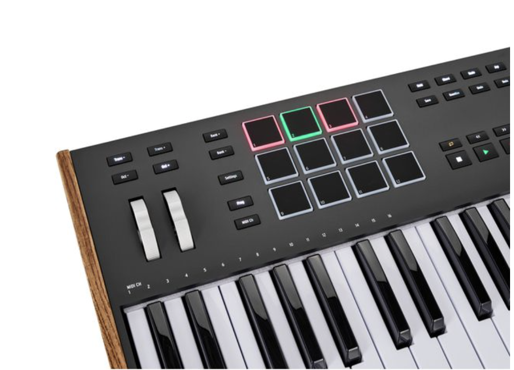 arturia-keylab-61-mk3-black_66f6dc6852b0f.png