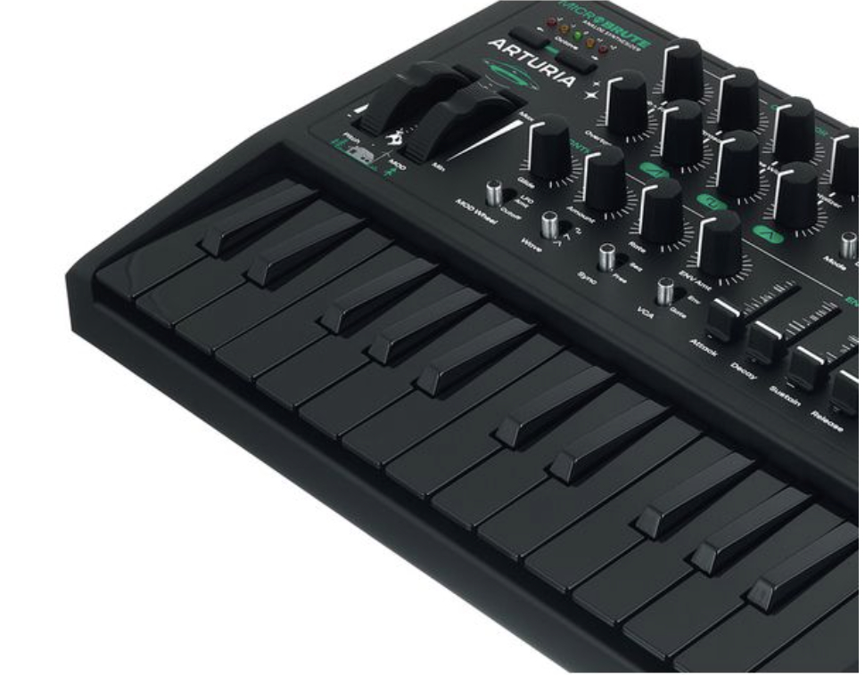 arturia-microbrute-ufo_68a83f73052e9.jpg