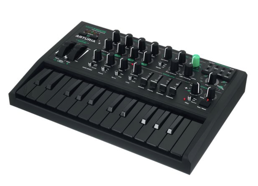 arturia-microbrute-ufo_68a83f7fc49bb.jpg