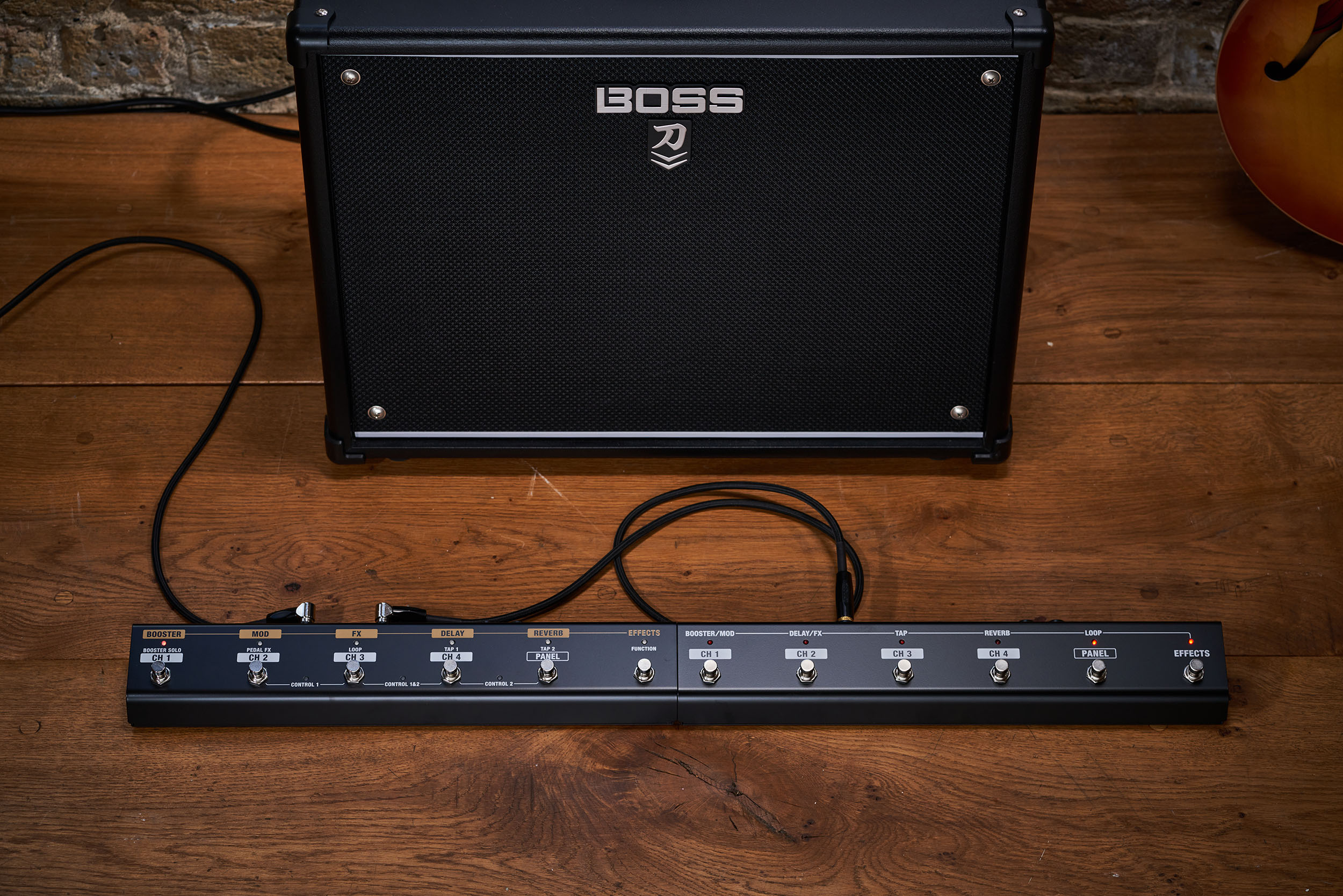 bboss-ga-fc-ex-pedaleira-controlo-para-amplificadores-combos-boss-b_683dc0faf2d58.jpg
