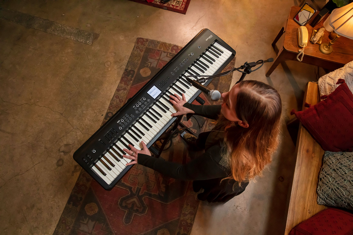 bdeluxe-piano-pack-roland-fp-e50-saco-transporte-roland-cb-b88v2-suporte-teclado-roland-ks-20x-b_6812012750766.png