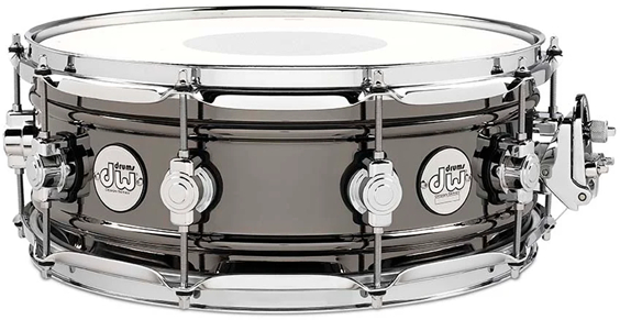 bdw-drums-14x55-design-series-black-nickel-brass-snare-drum-ddsd5514bncr-b_67e44efd39c91.jpg