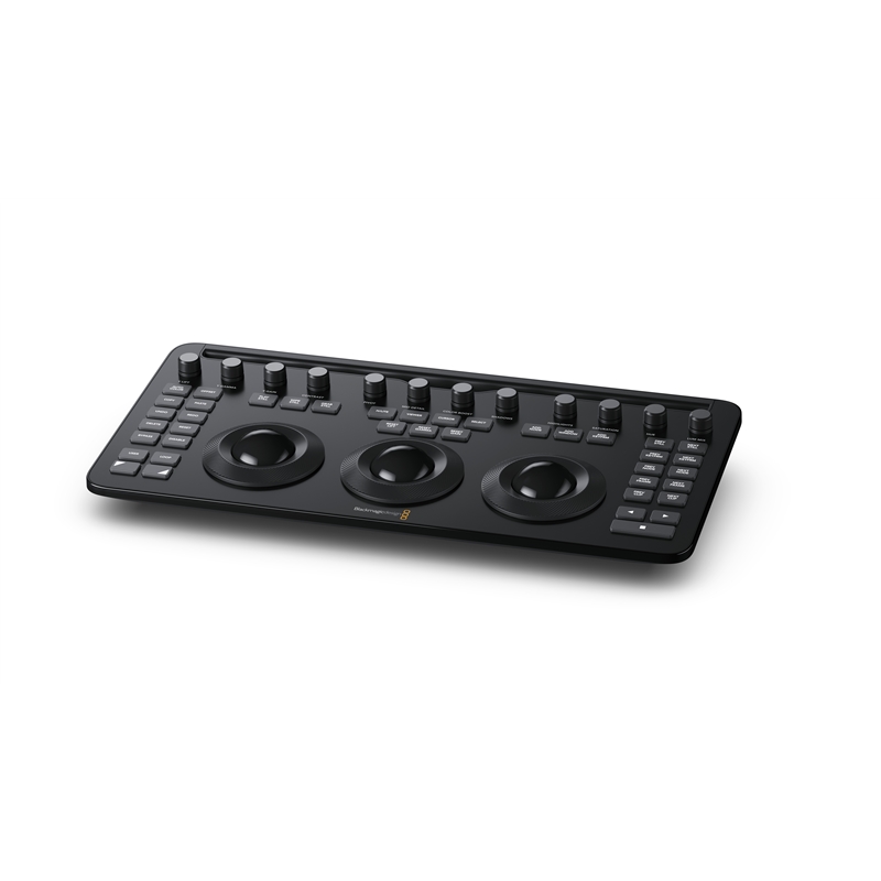 blackmagic-design-resolve-micro-color-panel-en_69148075dc630.jpg