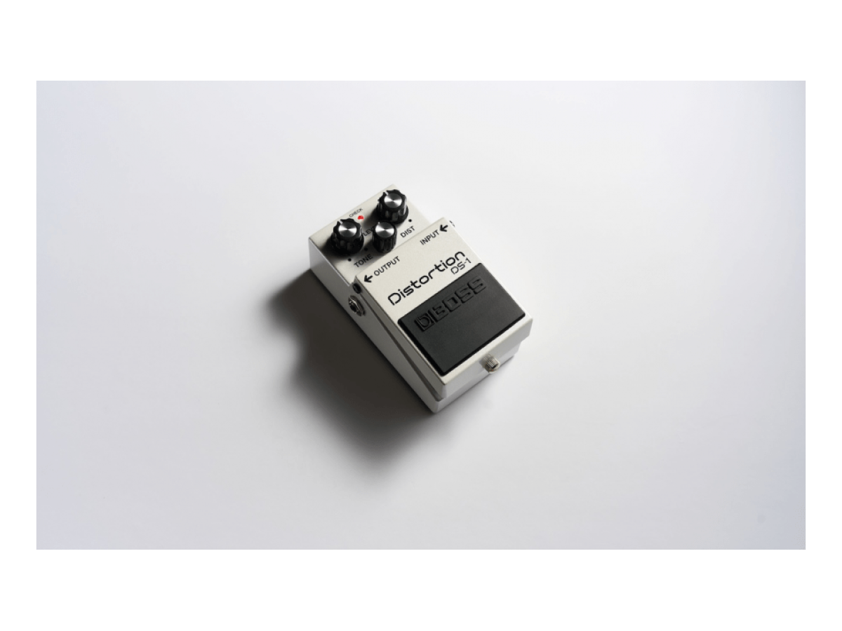 boss-ds-1-wh-distortion-limited-edition_6740675311dea.png