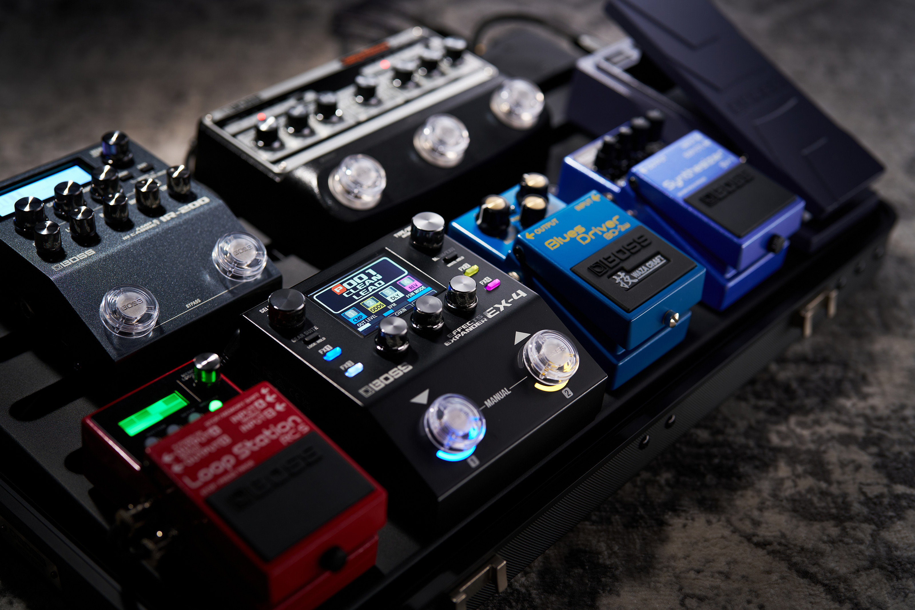 boss-ex-4-effects-expander_6ab4d9ea54944.jpeg