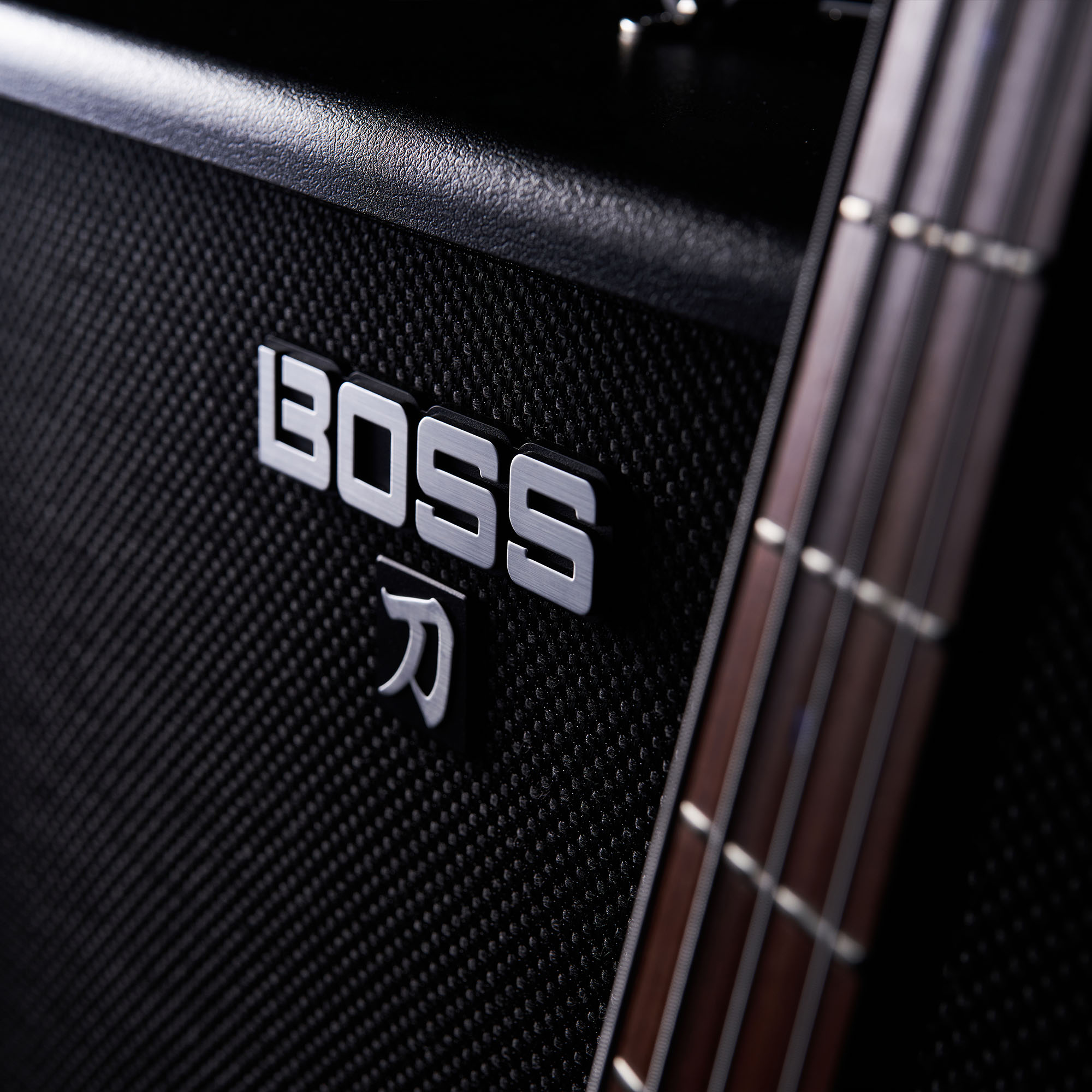 boss-katana-210-bass-combo-de-baixo-profissional-classe-ab-160-watts_634d6db4054e4.jpg