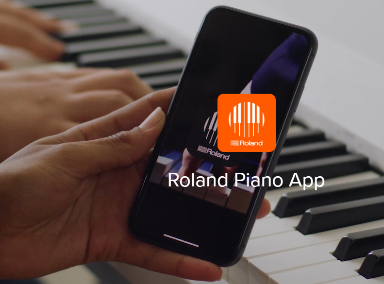 broland-f107-bkx-com-banco-piano-roland-rpb-100bk-e-auscultadores-roland-rh-5-b_683c56f04485f.png