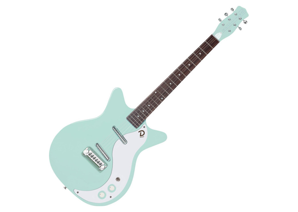 danelectro-de-59m-nos-sfg_5c87c74cf11d2.jpg