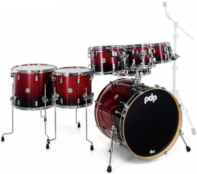 dw-pdp-cm7-red-to-black_6721fd7f50b8d.jpg