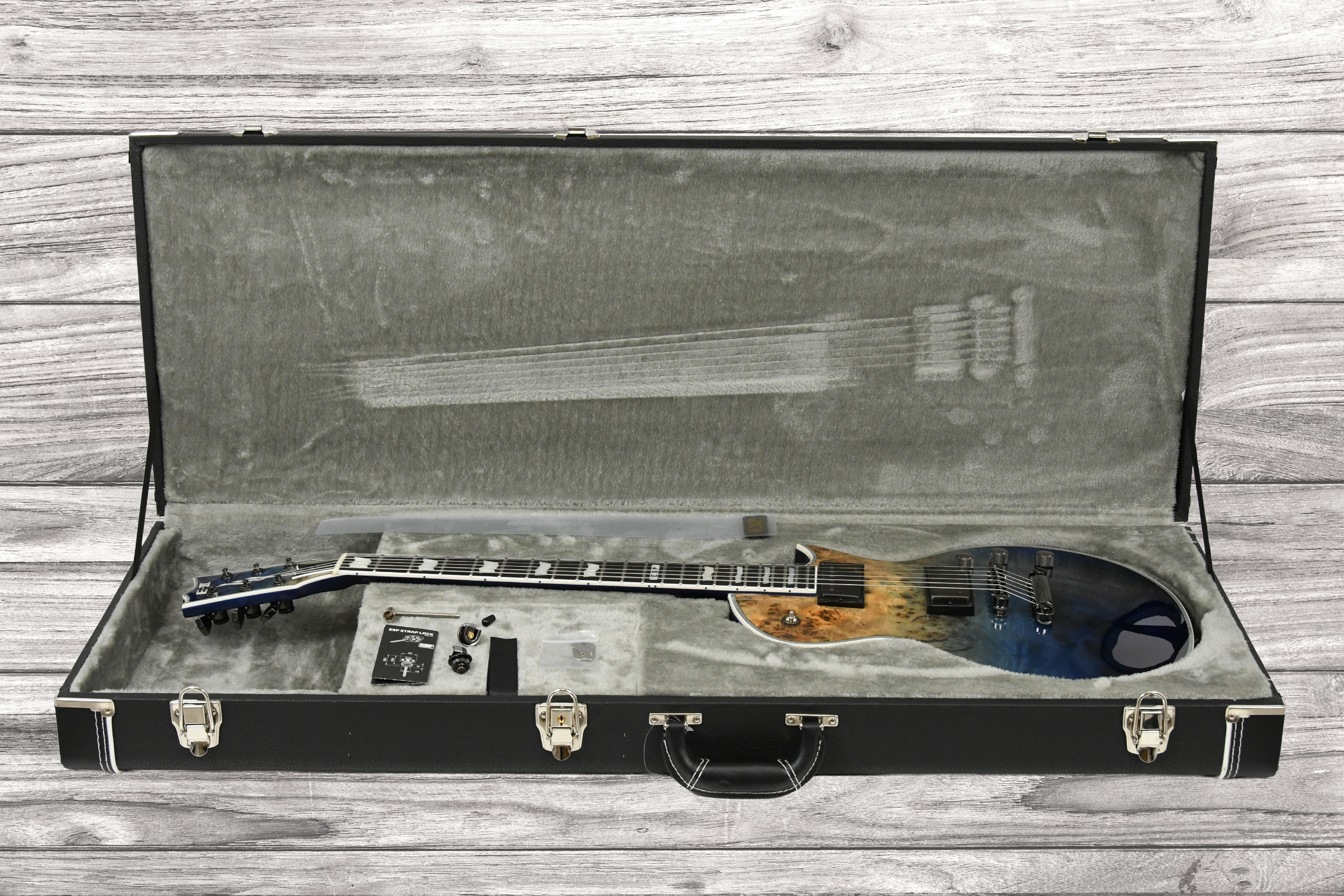esp-e-ii-eclipse-burl-maple-blue-natural-fade_6a58eac1d6363.jpg