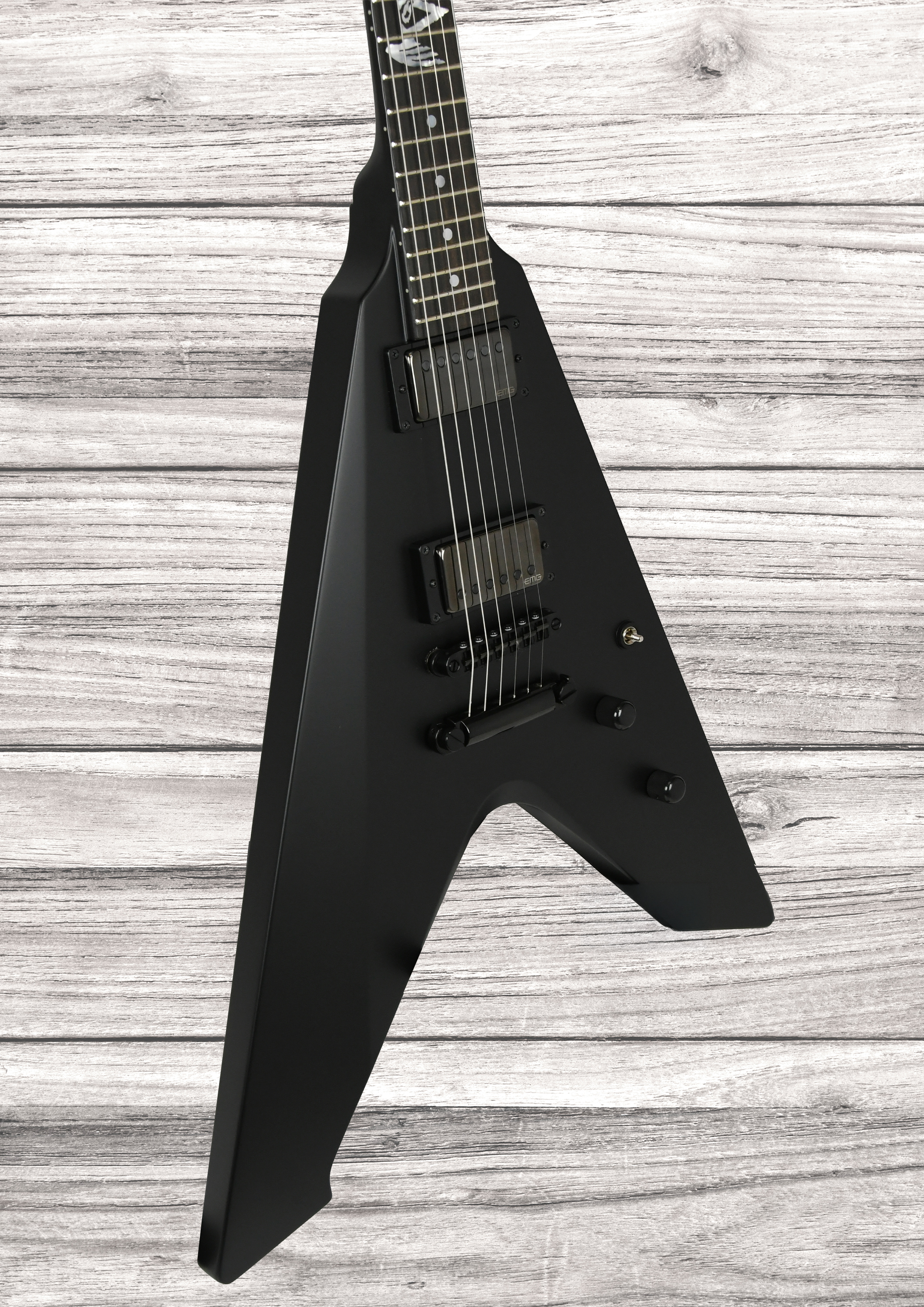 esp-vulture-black-satin_6a6c58666df2f.jpg