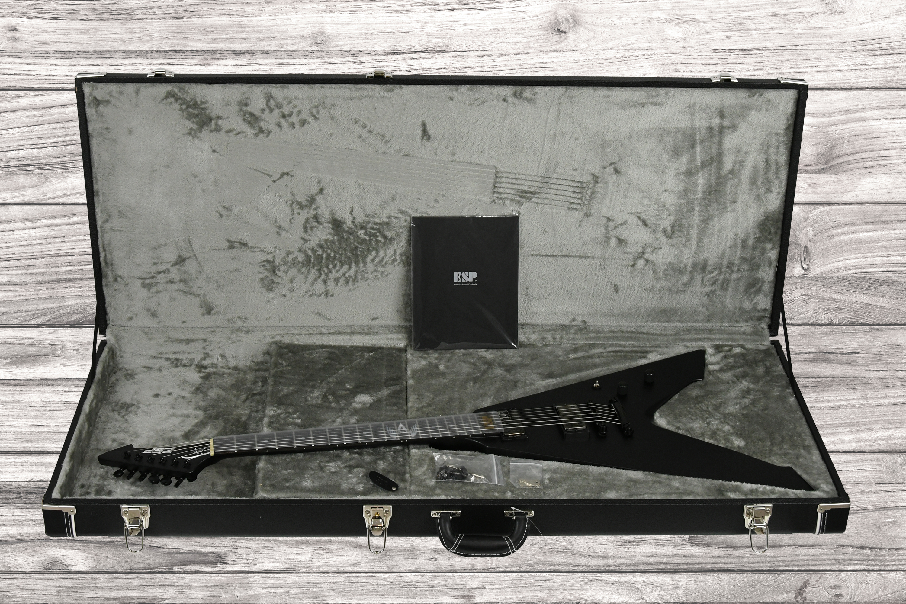 esp-vulture-black-satin_6a6c5876c7bc8.jpg
