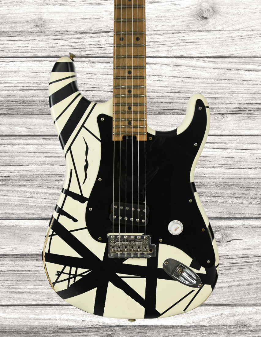 evh-striped-series-78-eruption-maple-fingerboard-white-with-black-stripes-relic_64a69cc11402c.png