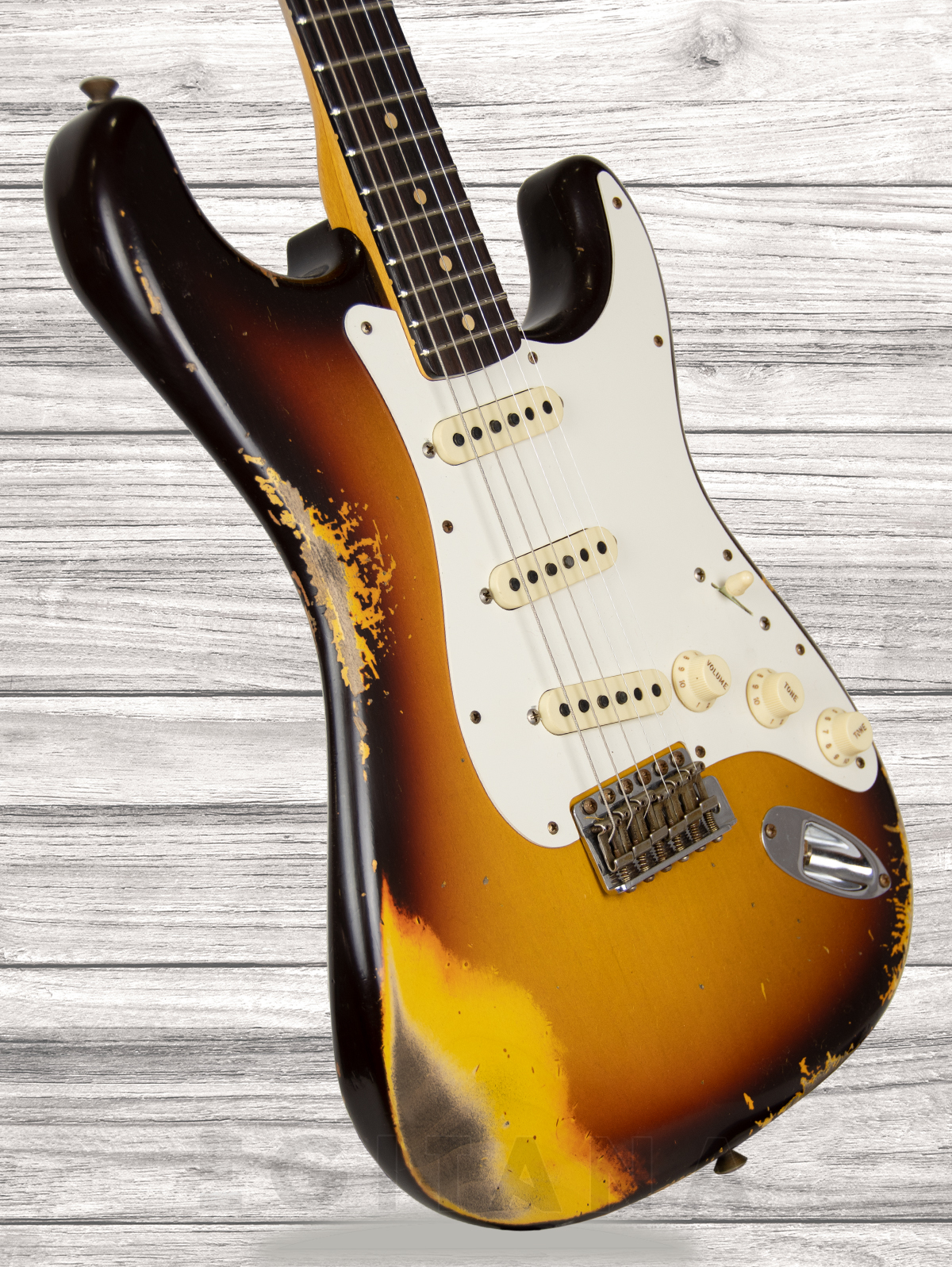 fender-1959-heavy-relic-faded-aged-chocolate-3-color-sunburst_608bedf2ab820.jpg