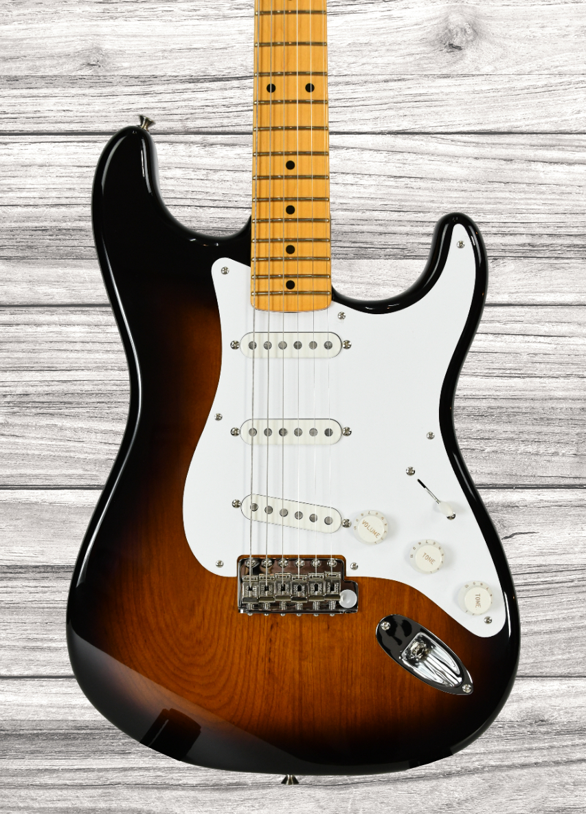 fender-70th-anniversary-american-vintage-ii-1954-maple-fingerboard-2-color-sunburst_65eed1a2983c8.jpg