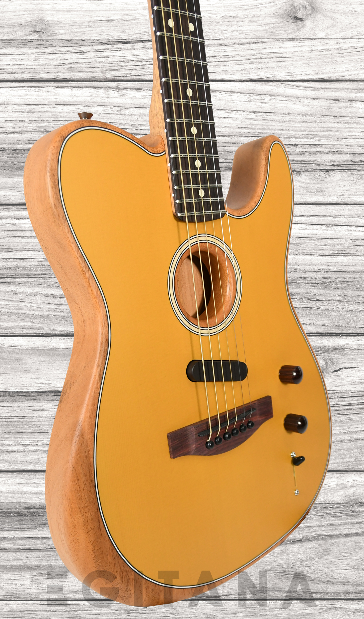 fender-acoustasonic-player-telecaster-butterscotch-blonde_63775e19bbf31.jpg