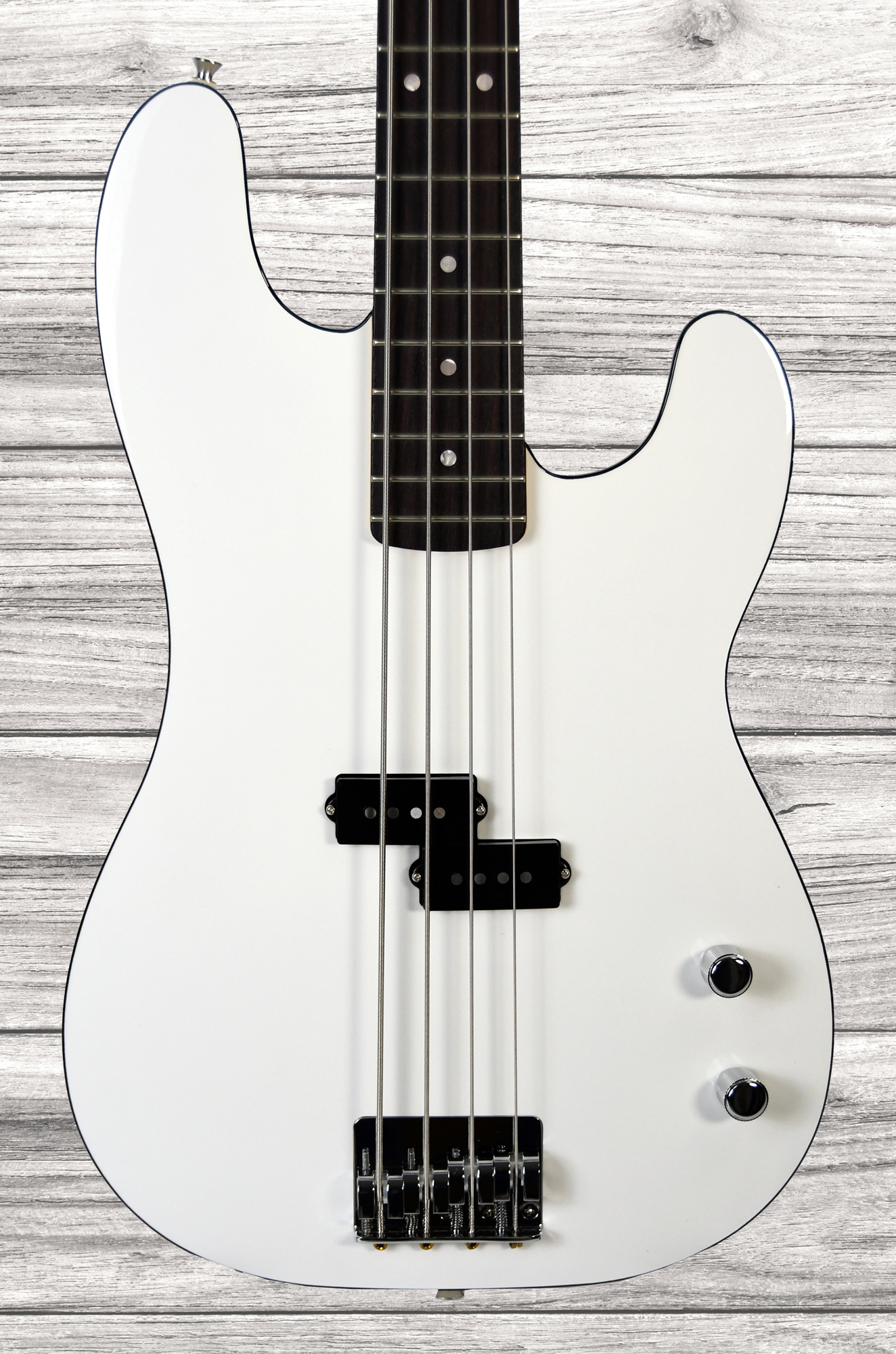 fender-aerodyne-special-prec-bass-bw_6373ccdd87a41.jpg