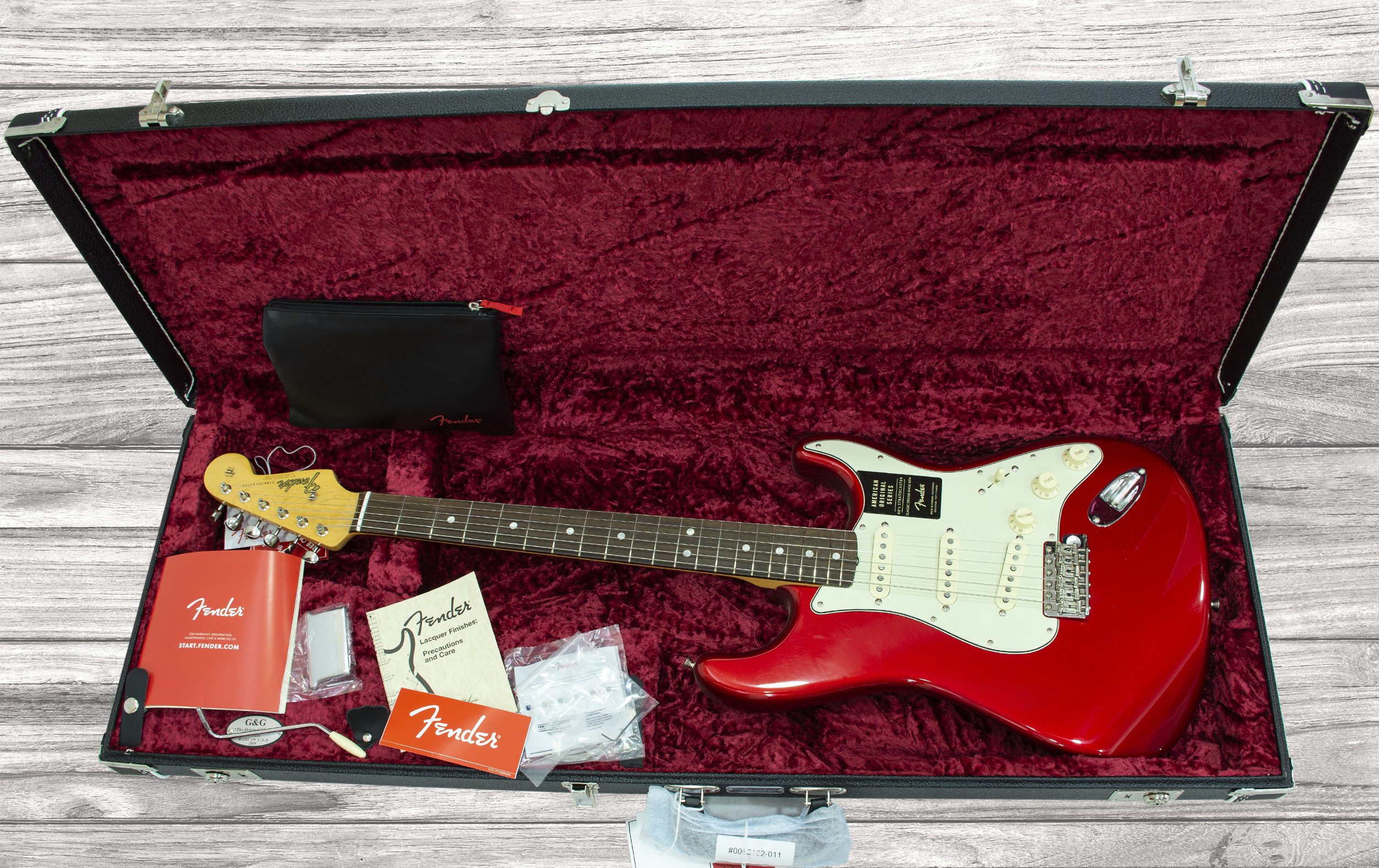 fender-am-original-60-strat-rw-car_5ee3a6dc0890b.jpg