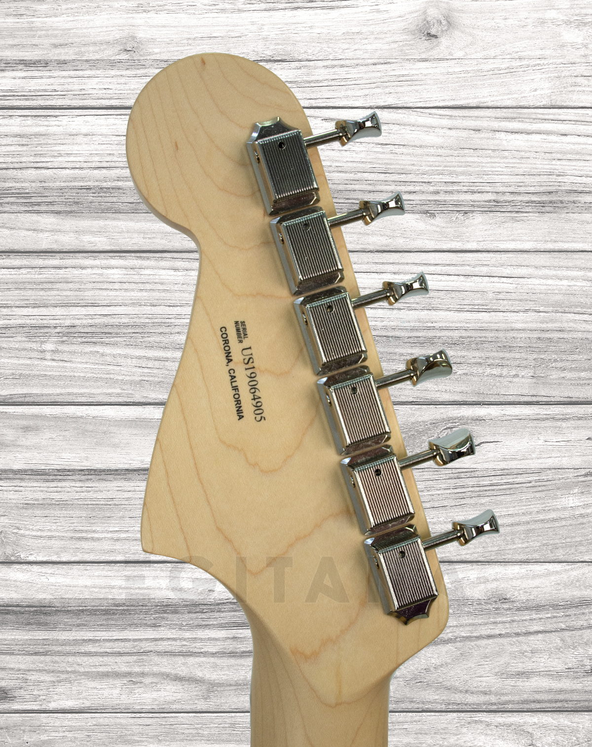 fender-am-perf-jazzmstr-rw-3tsb_5f2d5db5c04e1.jpg