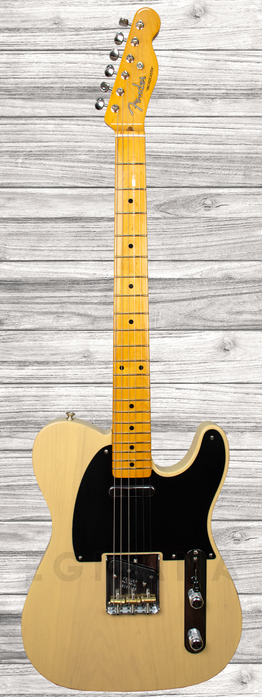 fender-american-70th-anniversary-broadcaster_5f40e1daed7cf.jpg