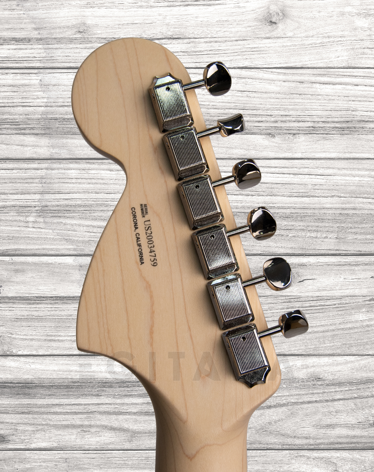 fender-american-perf-strat-rw-aw-_5f64bdb071109.jpg