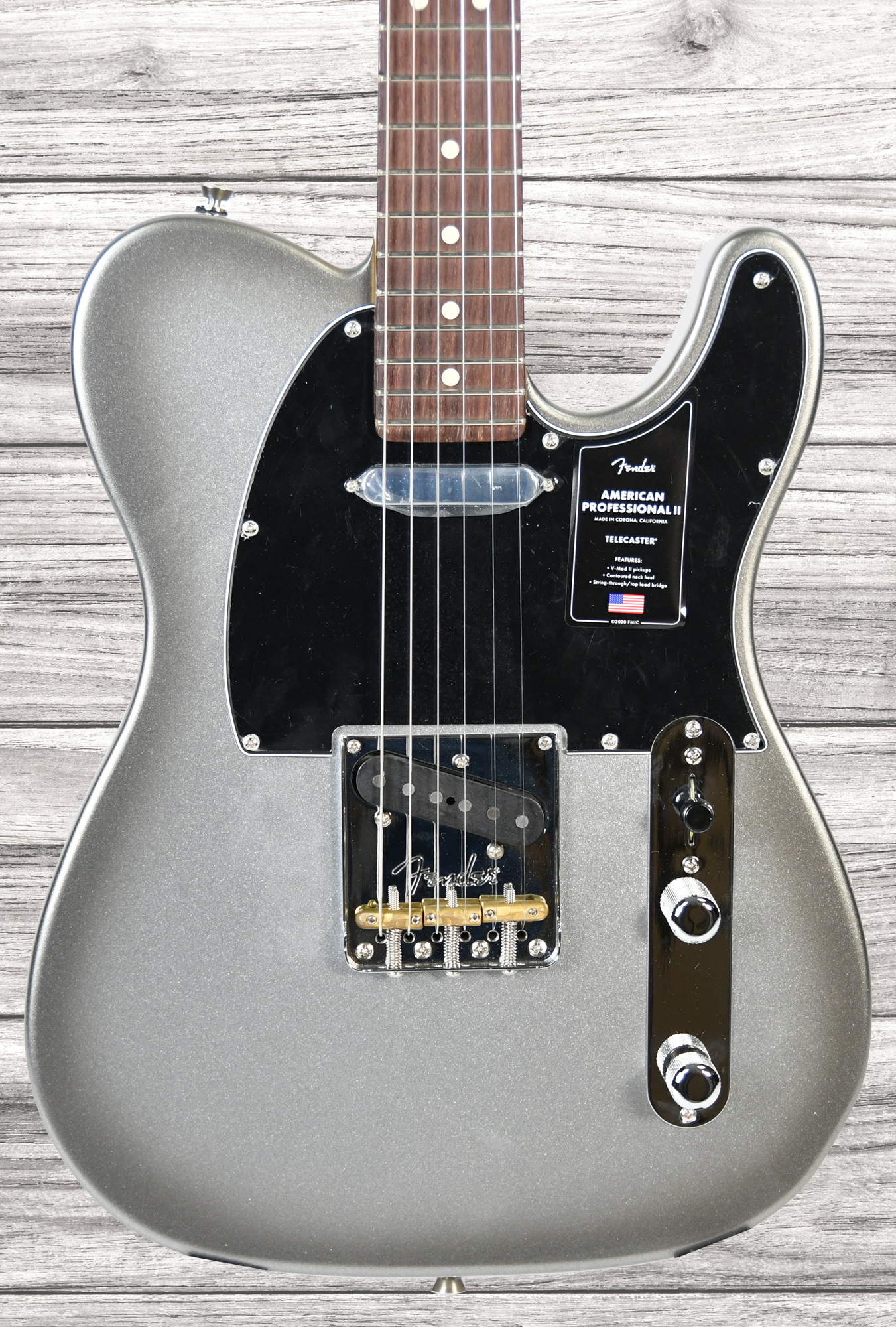 fender-american-pro-ii-tele-merc_6380fd269f2b6.jpg