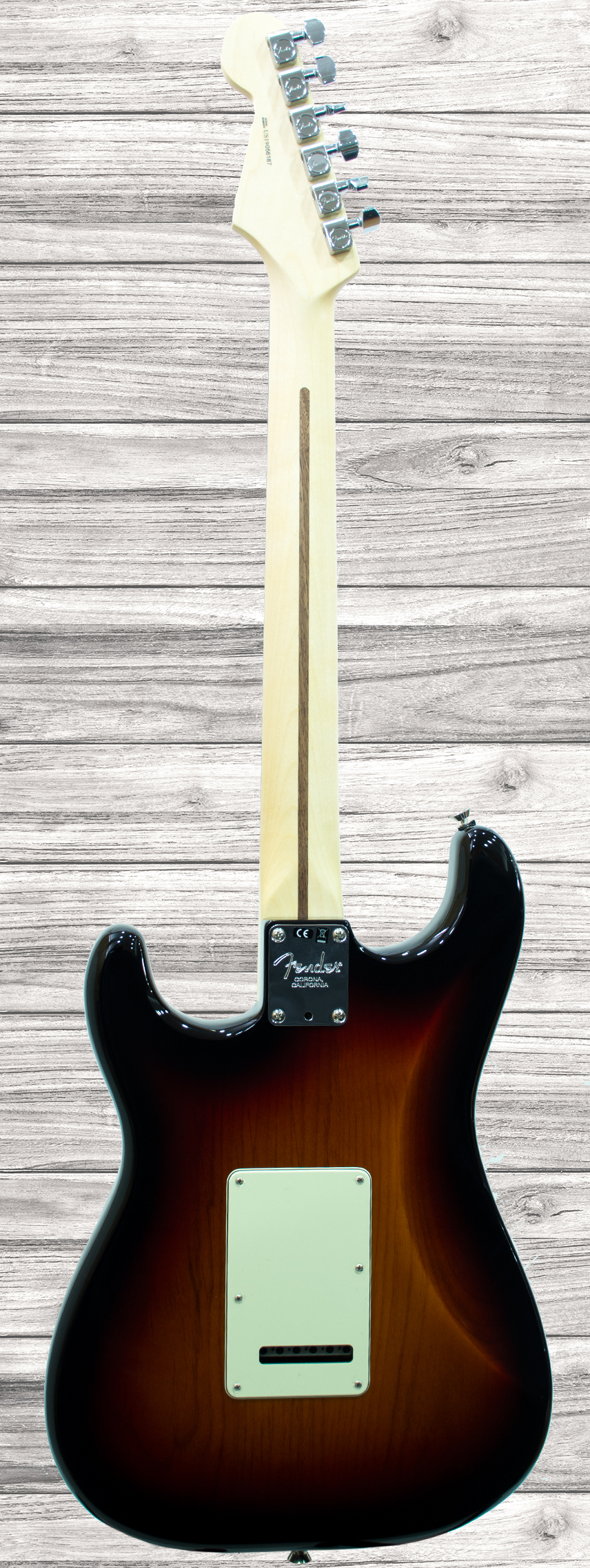 fender-american-pro-stratocaster-hss-shawbucker-rw-3-color-sunburst_5ee790f3c60bc.jpg