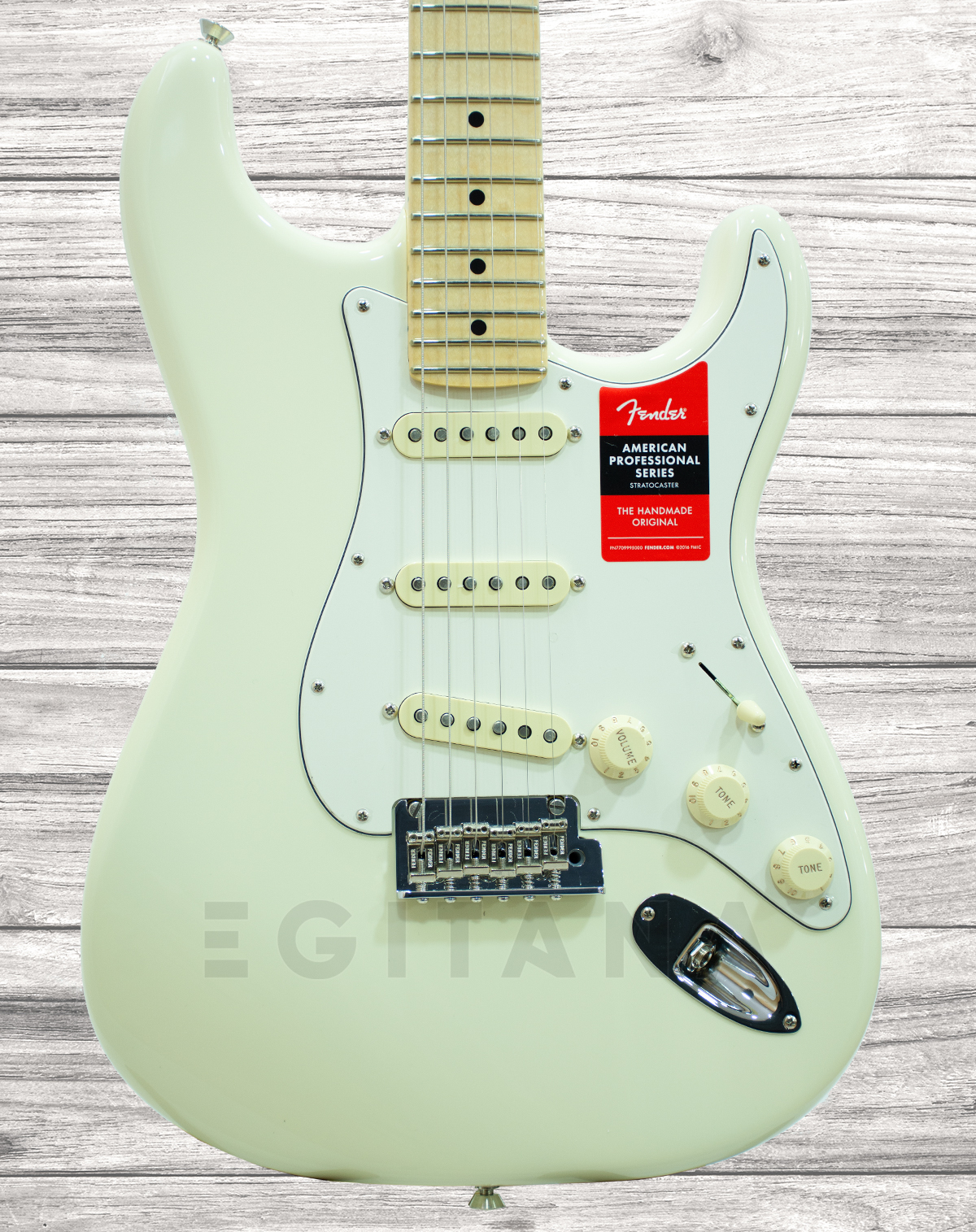 fender-american-pro-stratocaster-mn-olympic-white_5eea17fda4fb5.jpg