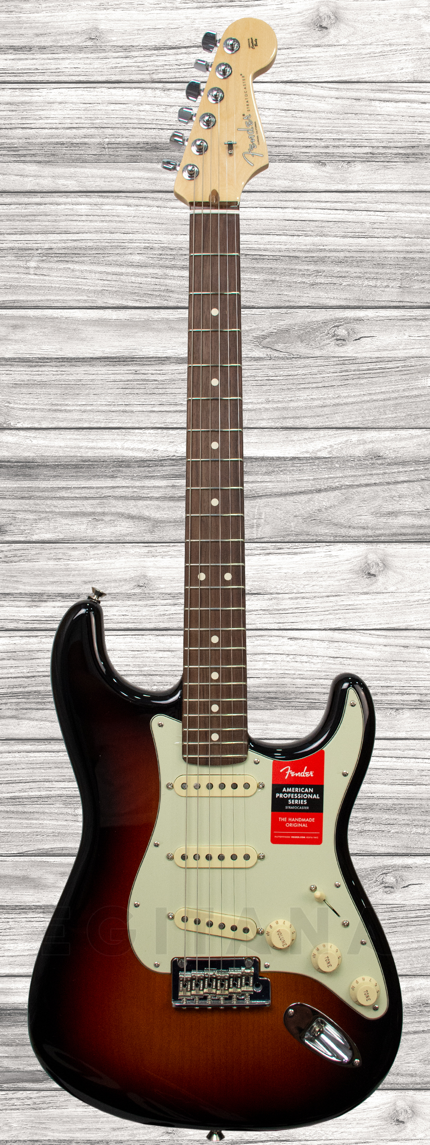 fender-american-pro-stratocaster-rw-3-color-sunburst_5f1e9eb62789a.jpg