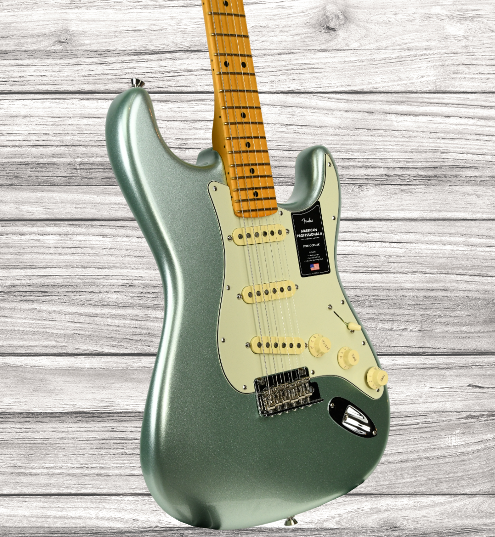 fender-american-professional-ii-strat-mn-myst-sfg_64a69aeef2ff8.png