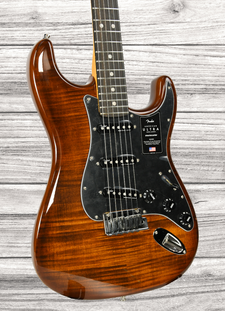 fender-american-ultra-ltd-strat-eby-tgr_65d76545d7f50.jpg