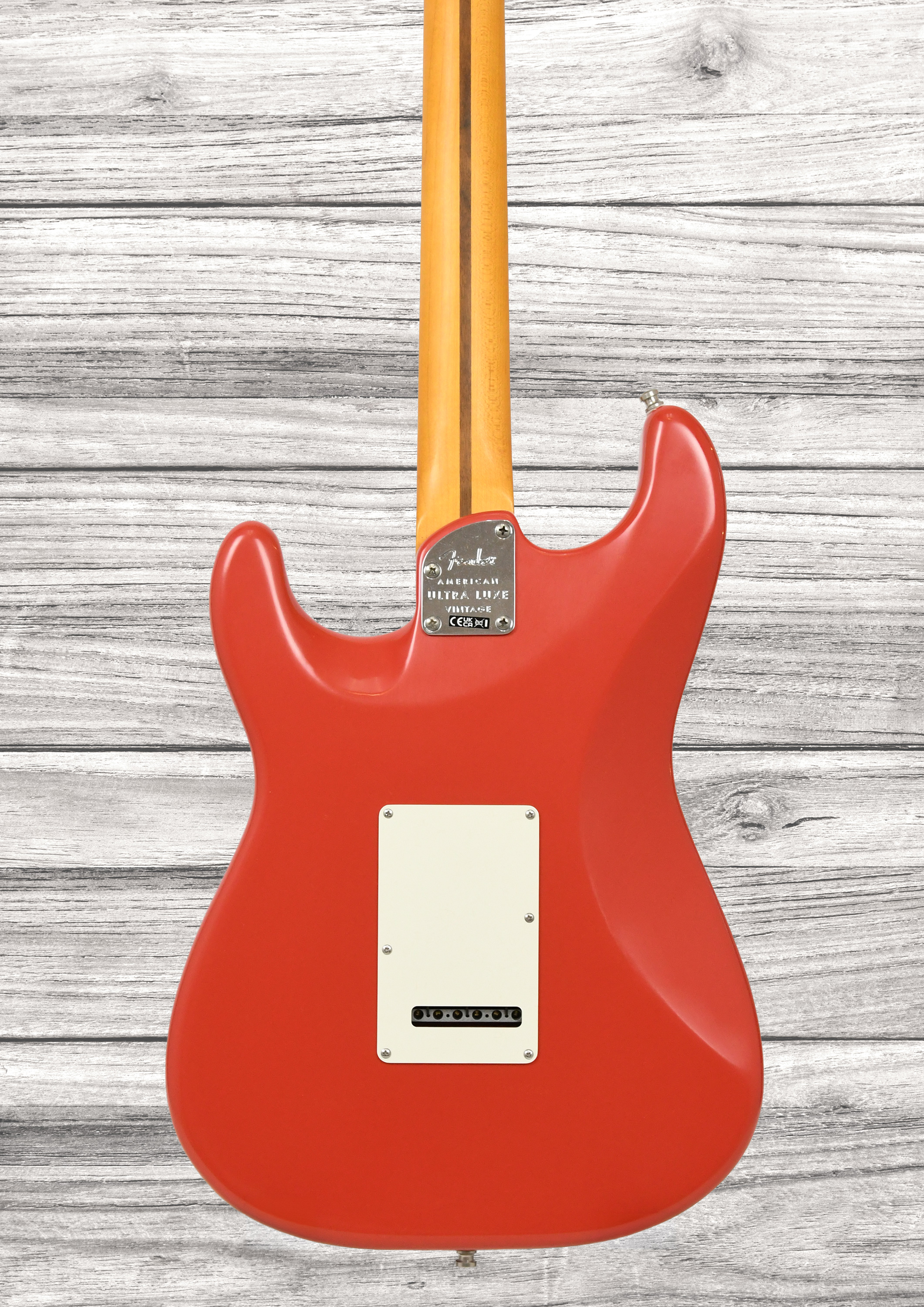 fender-american-ultra-luxe-vintage-60s-stratocaster-hss-fiesta-red_6a6c775a3417d.jpg