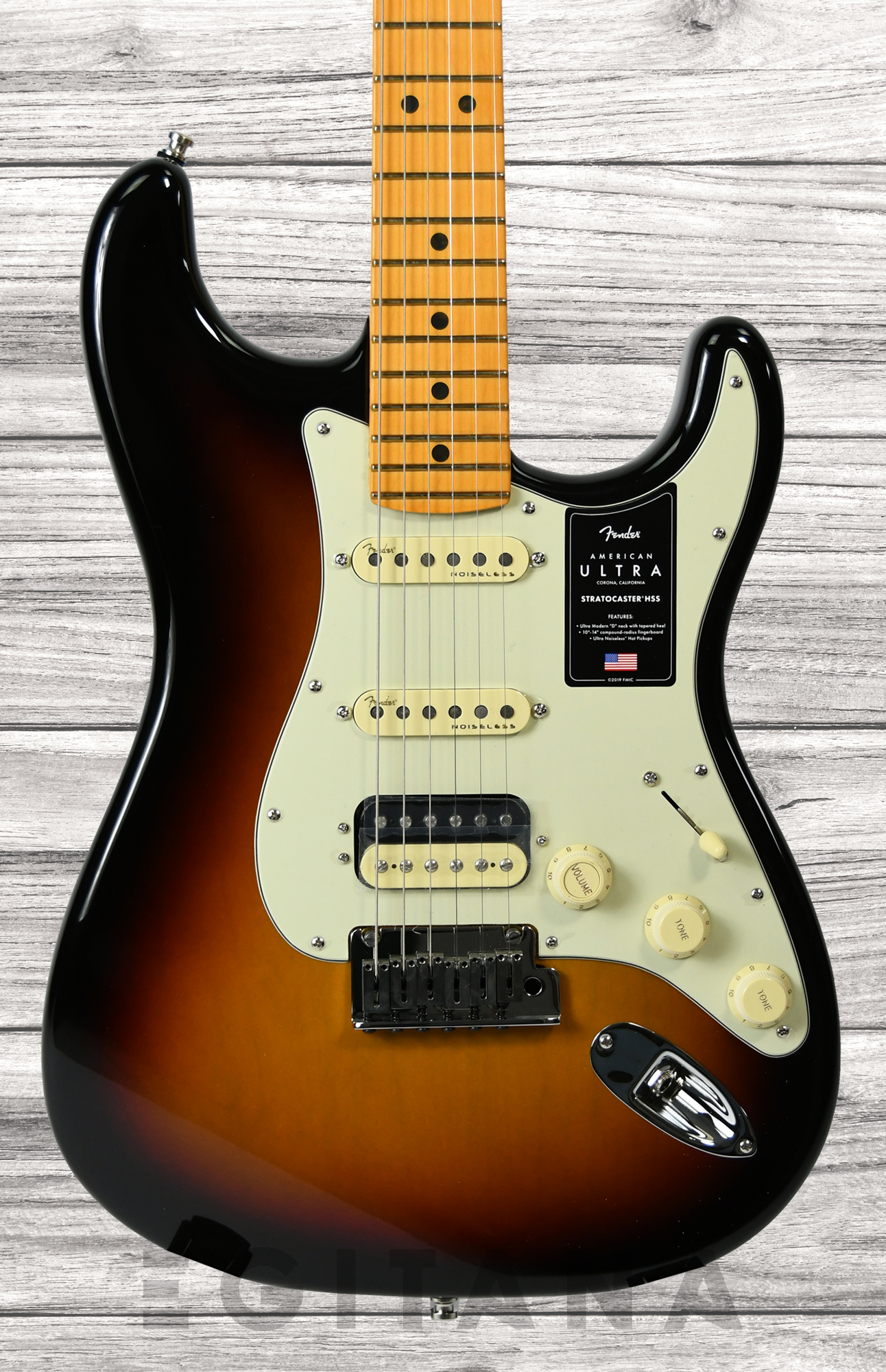 fender-american-ultra-strat-hss-mn-uburst_635112b00cbef.jpg