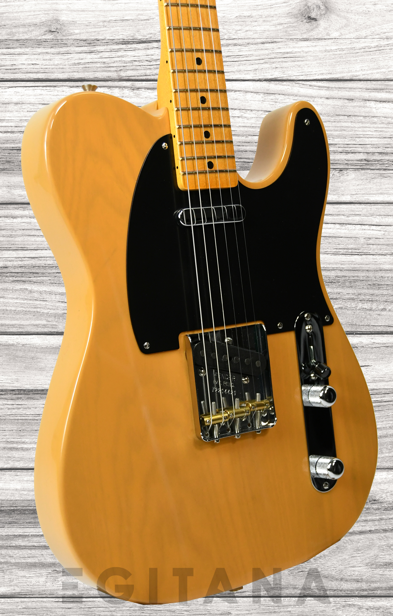 fender-american-vintage-ii-1951-maple-fingerboard-butterscotch-blonde_6356651479e7f.jpg