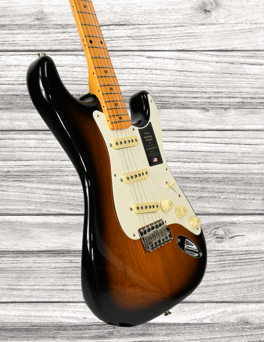 fender-american-vintage-ii-1957-maple-fingerboard-2-color-sunburst_64187a313adb1.jpg