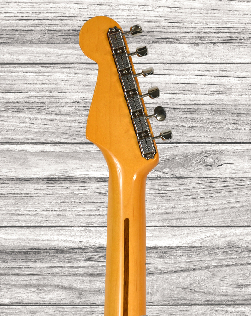 fender-american-vintage-ii-1957-maple-fingerboard-2-color-sunburst_64187a368d030.jpg