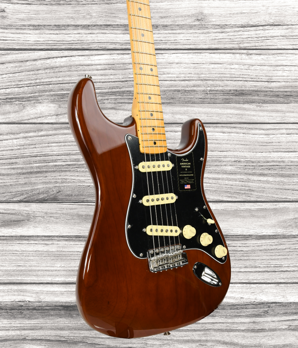 fender-american-vintage-ii-1973-maple-fingerboard-mocha_64c77902d1605.png