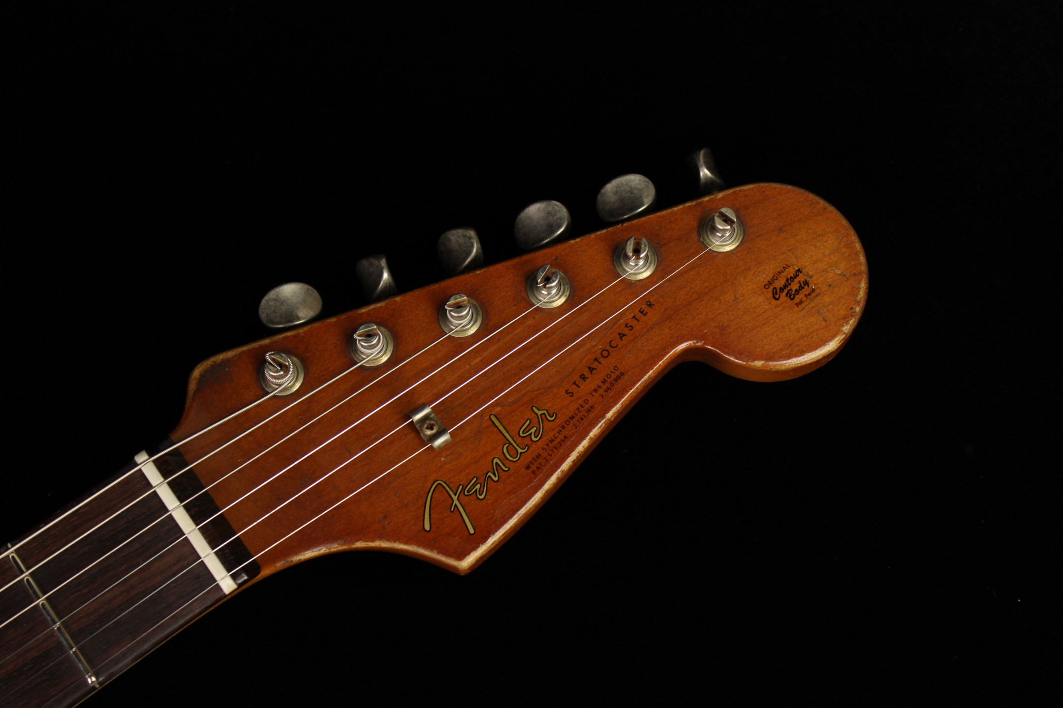 fender-custom-1963-stratocaster-heavy-relic-masterbuilt-dale-wilson_6a33c88c6e3b6.jpg