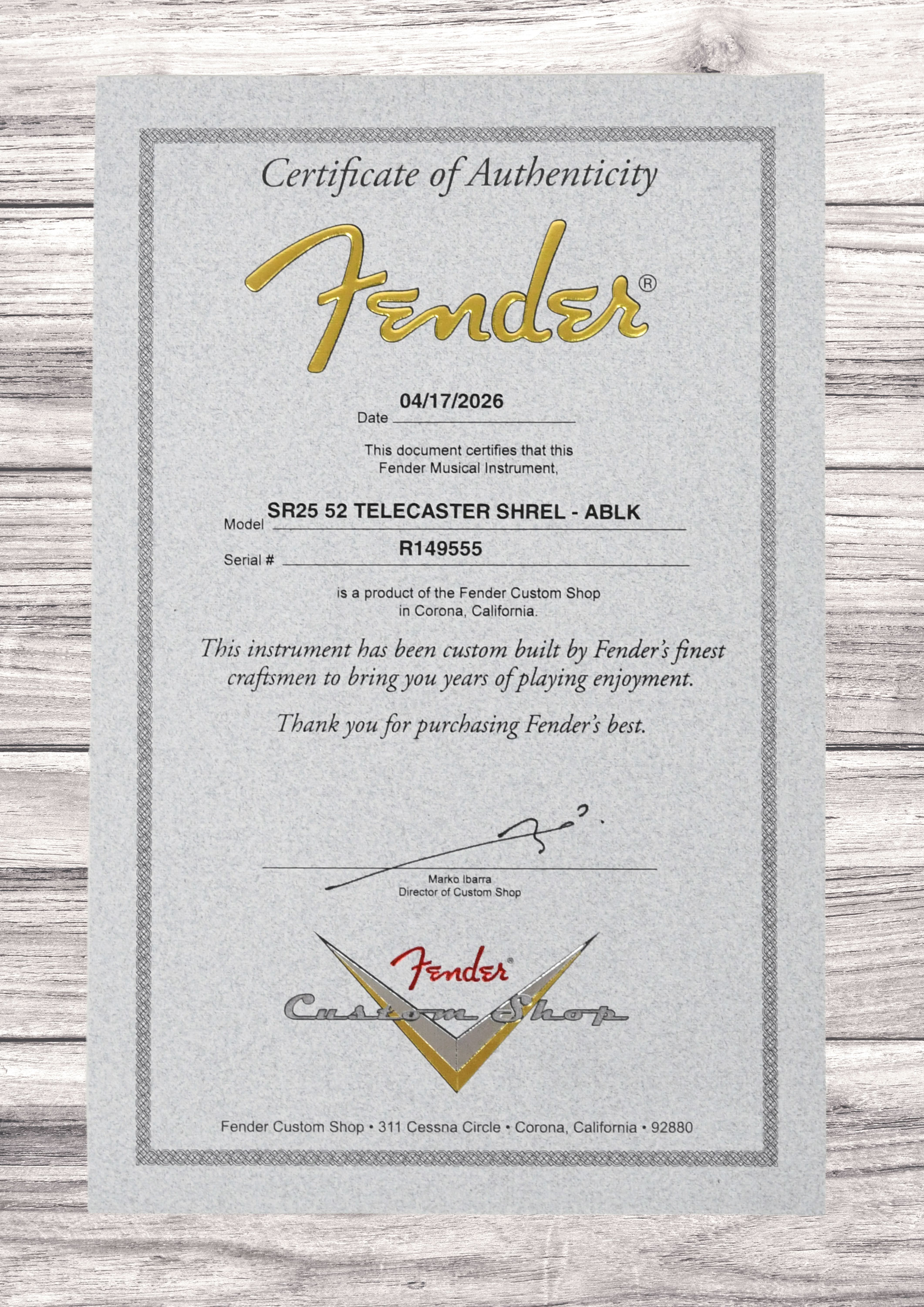 fender-custom-shop-1952-telecaster-super-heavy-relic-1-piece-quartersawn-mn-aged-black_6a5f75edc7796.jpg