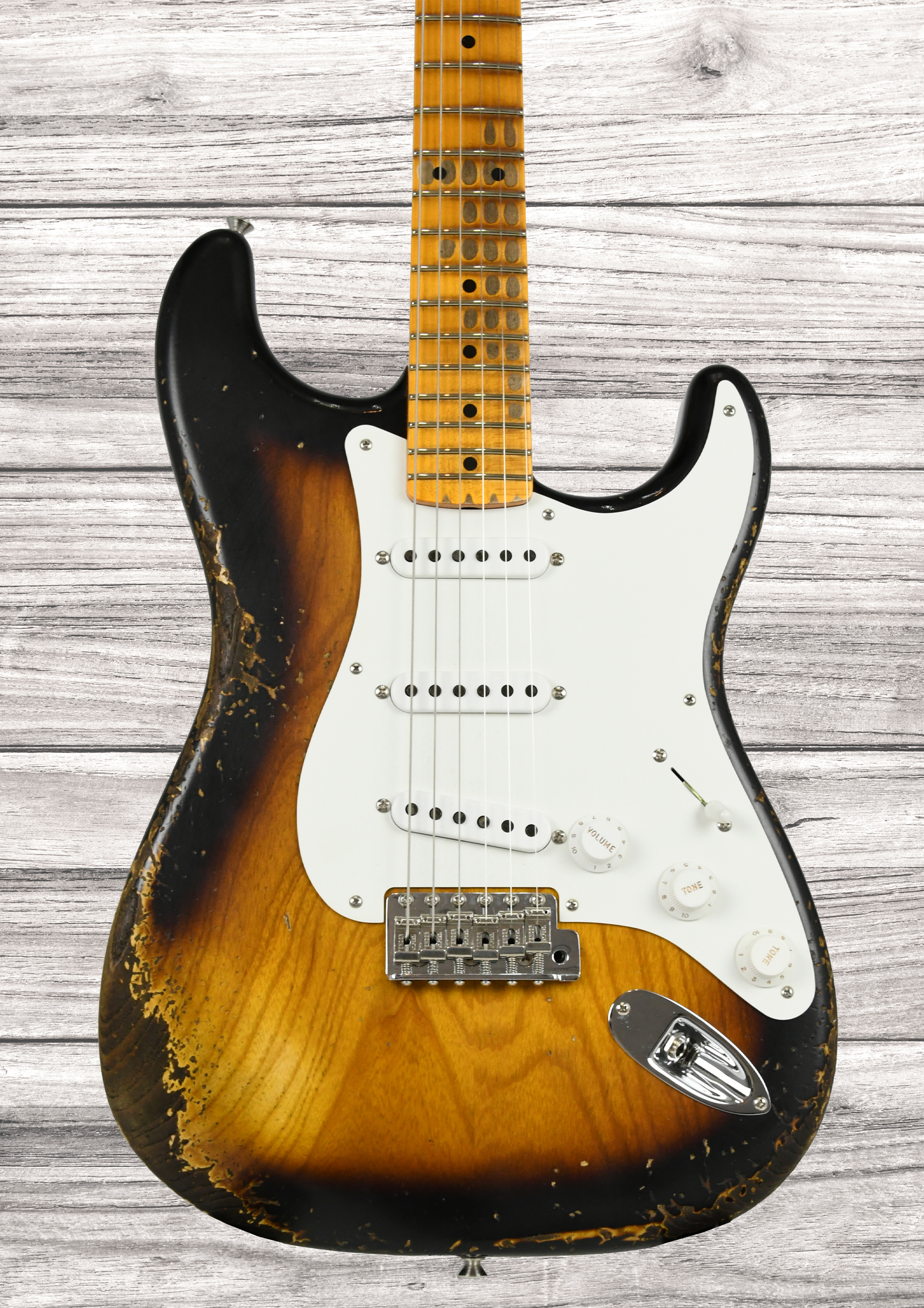fender-custom-shop-1955-stratocaster-heavy-relic-1-piece-quartersawn-maple-neck-aged-2-color-sunburst_69f9d05c99564.jpg