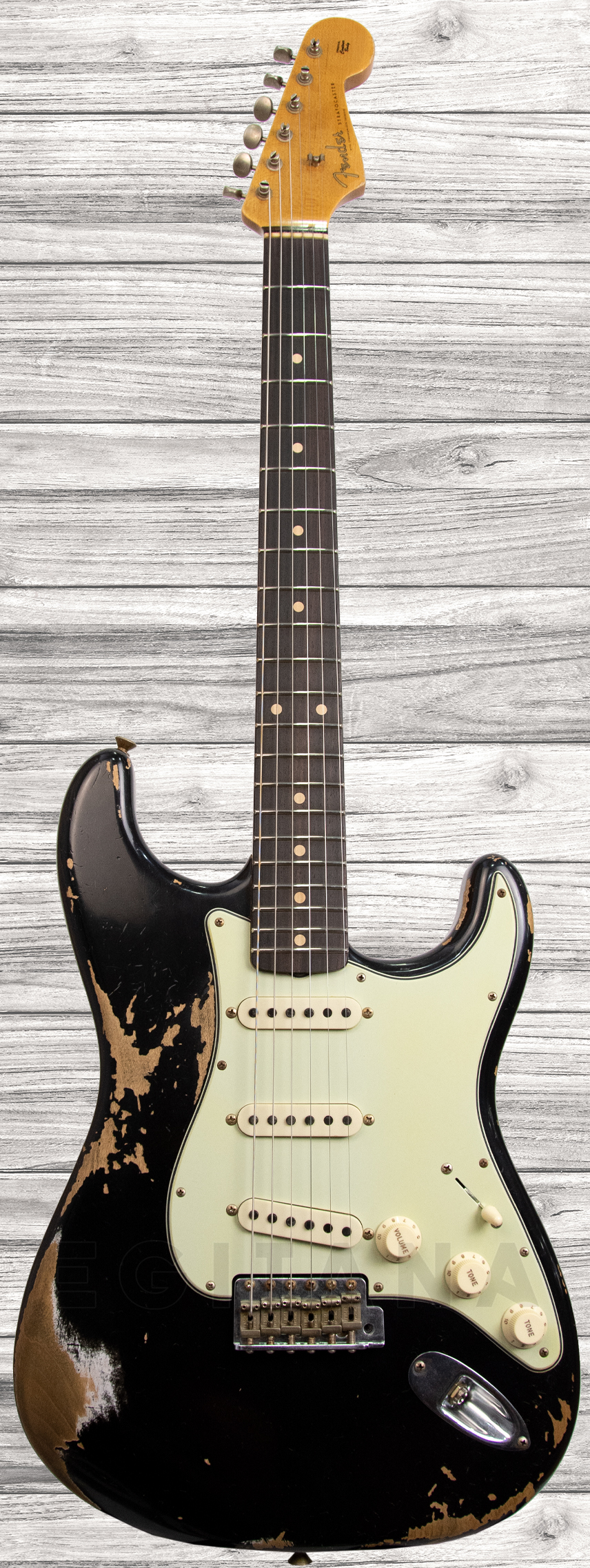 fender-custom-shop-1960-stratocaster-heavy-relic-rw-aged-black_5f3fdf7f5bbcf.jpg