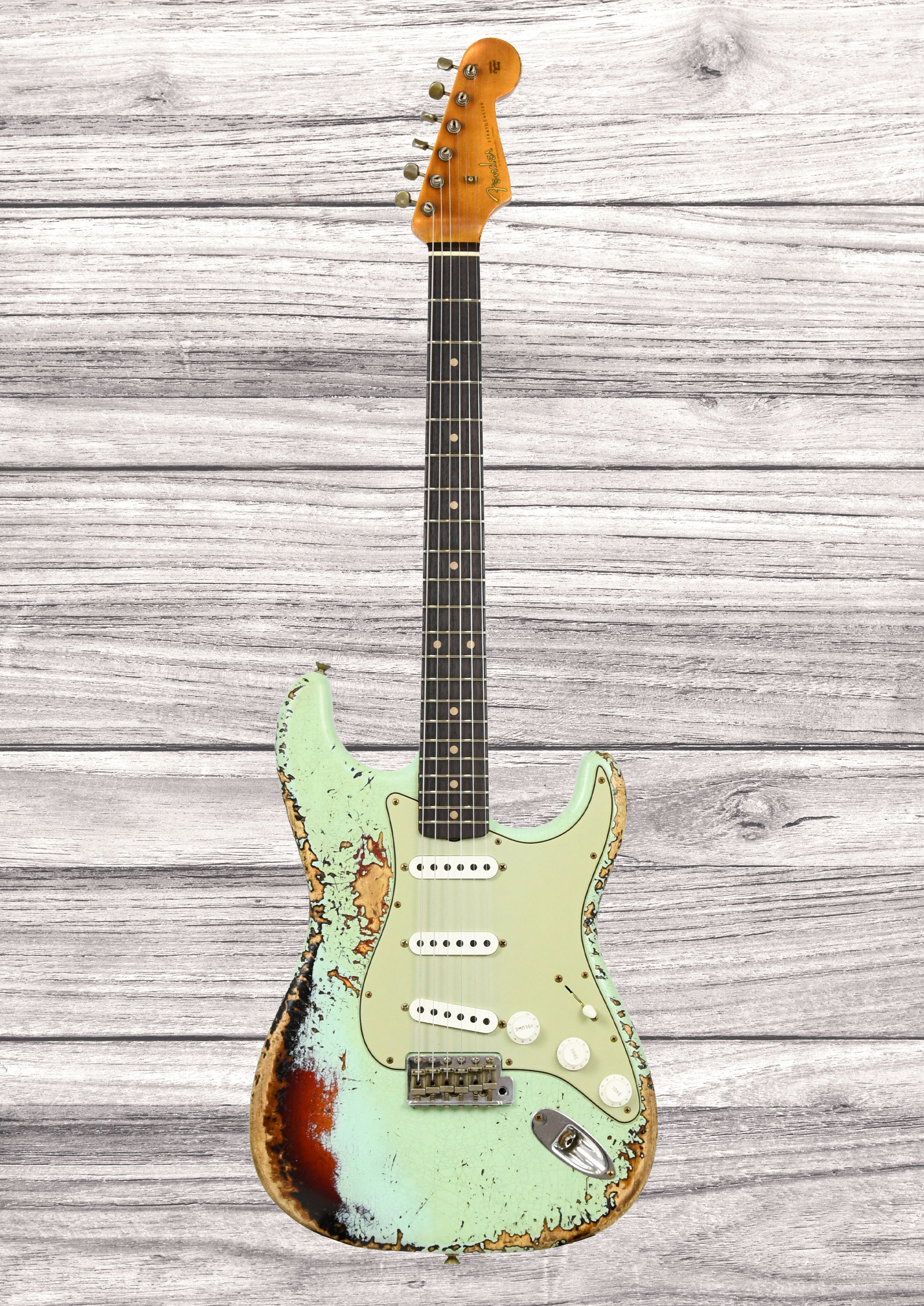 fender-custom-shop-1961-stratocaster-super-heavy-relic-rw-3a-aged-surf-green-3-color-sunburst_6a5f81fdb4f6f.jpg
