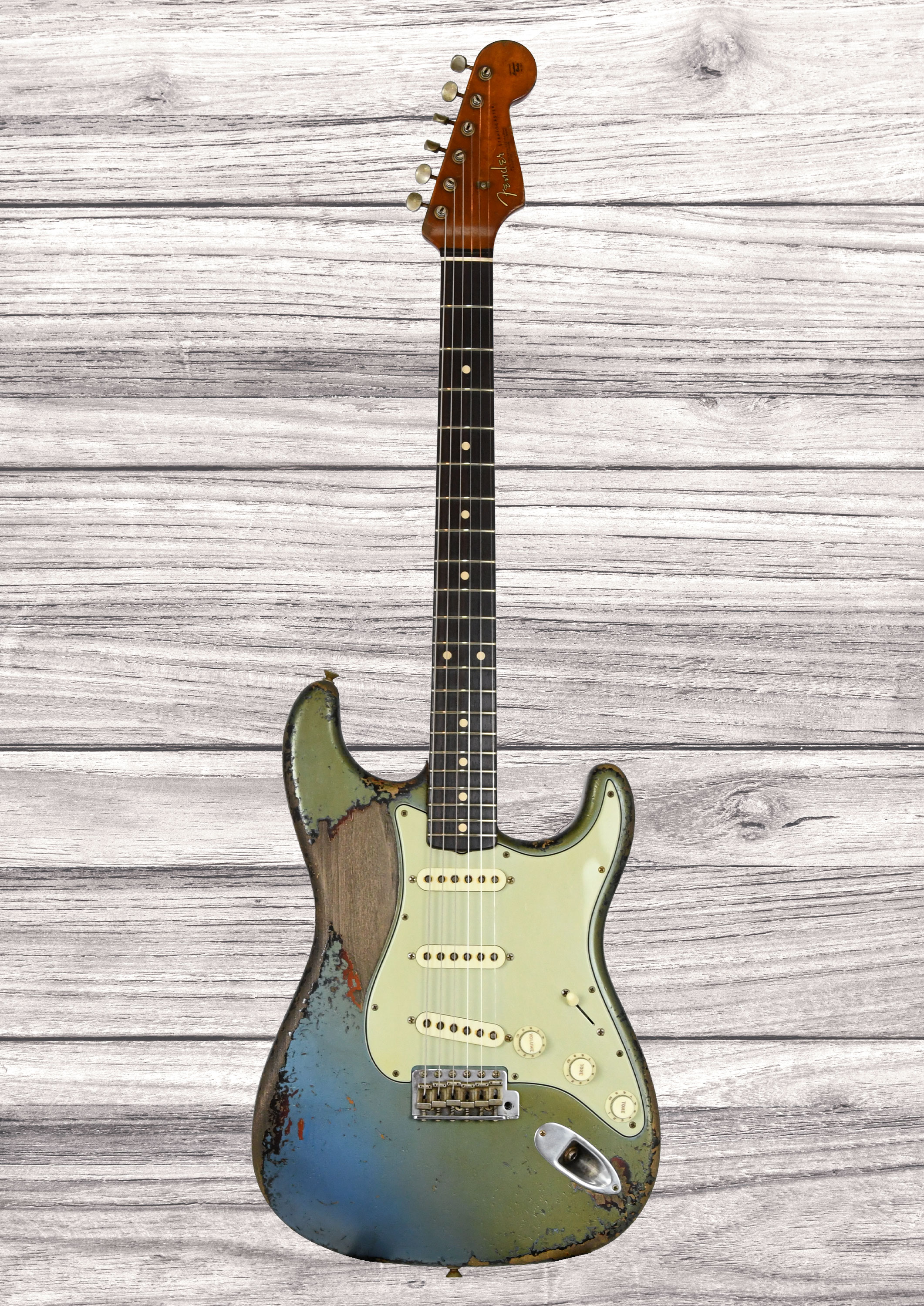 fender-custom-shop-1963-stratocaster-heavy-relic-masterbuilt-dale-wilson_6a3d2b42b7974.jpg