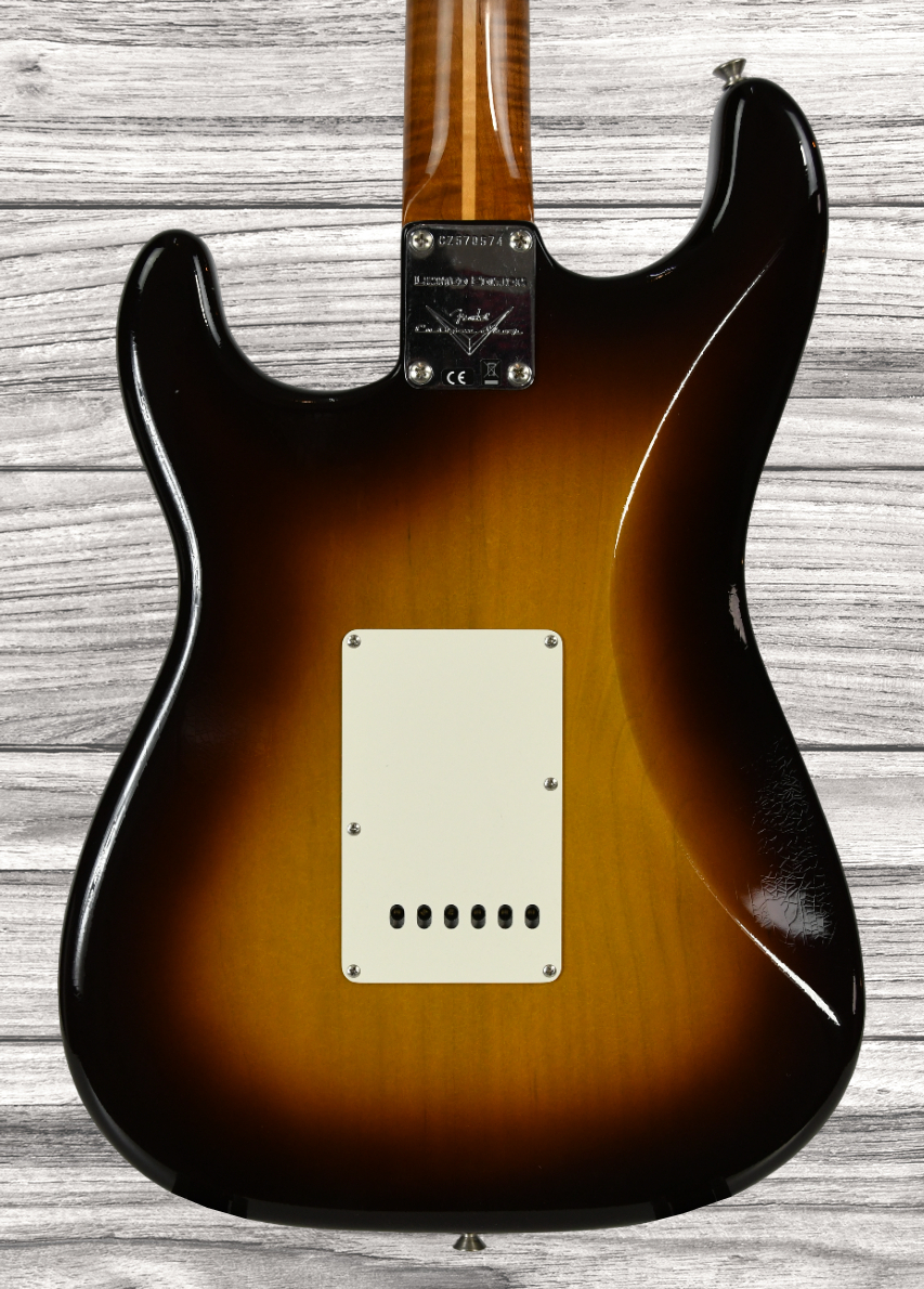 fender-custom-shop-2023-ltd-roasted-50s-dlx-closet-classic-1-piece-4a-roasted-flame-maple-wide-fade-aged-chocolate-2-color-sunburst_667938c408602.jpg