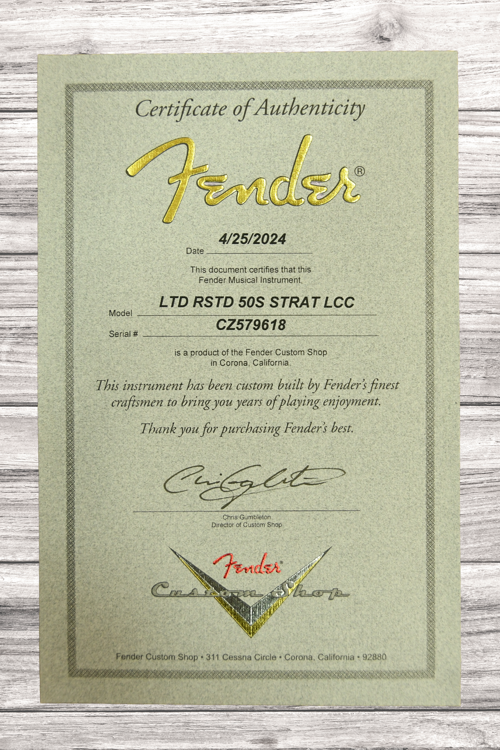 fender-custom-shop-50s-limited-edition-roasted-dlx-closet-classic-1-piece-4a-roasted-flame-maple-faded-aged-sonic-blue_68e908d982eb9.png