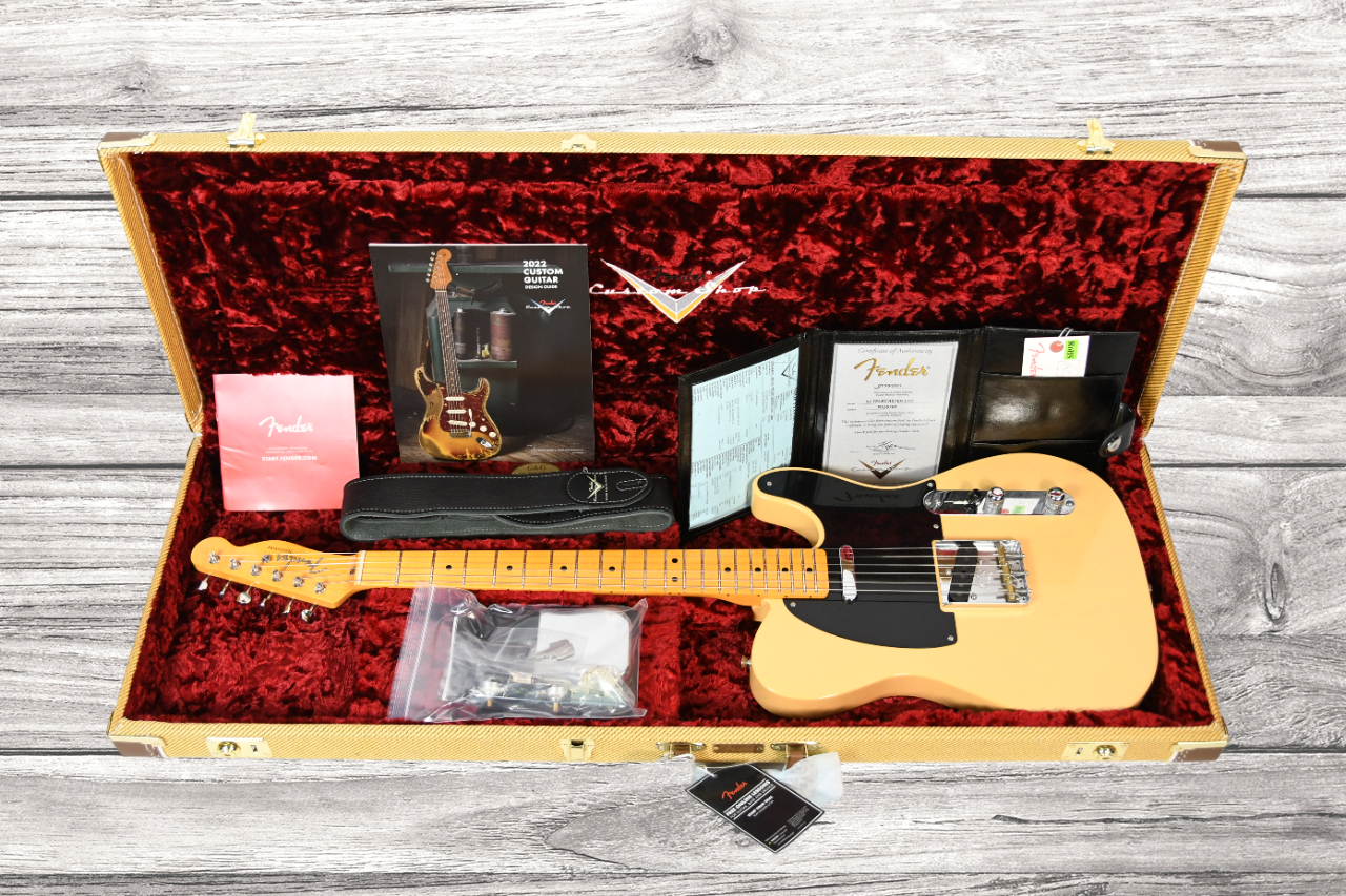 fender-custom-shop-52-deluxe-closet-classic-maple-neck-nocaster-blonde_641c64db8cb79.jpg