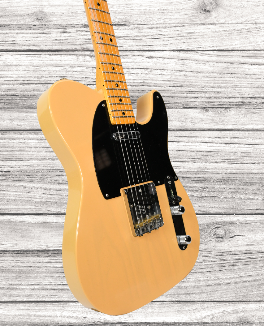 fender-custom-shop-52-deluxe-closet-classic-maple-neck-nocaster-blonde_641c65e71b563.png