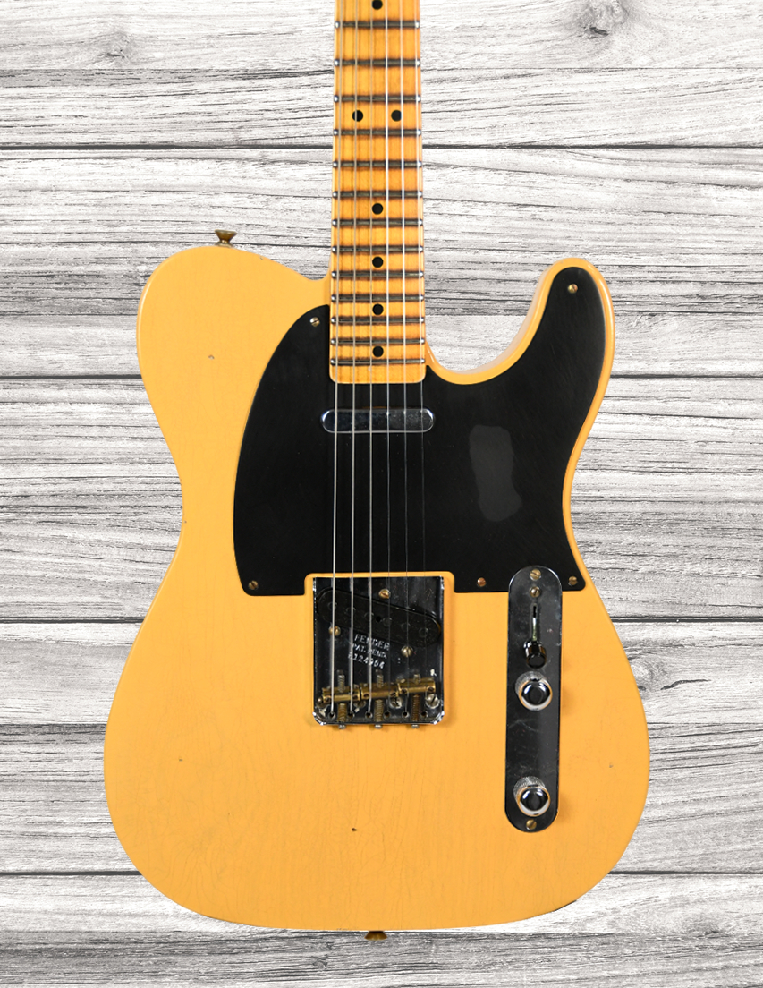 fender-custom-shop-52-telecaster-journeyman-relic-maple-neck-aged-nocaster-blonde_641c567705193.jpg