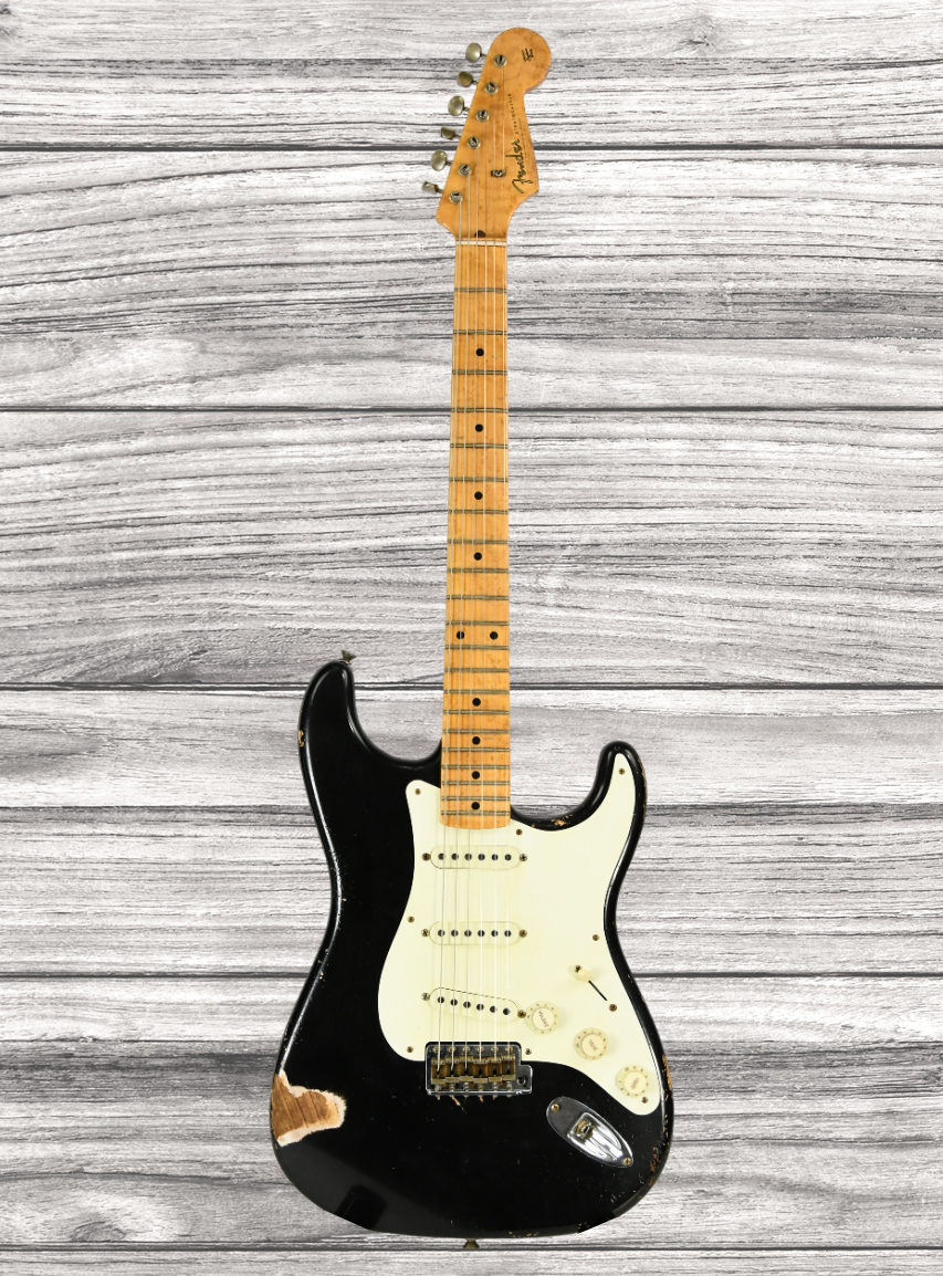 fender-custom-shop-56-strat-relic-black_6669c95bf3a25.jpg